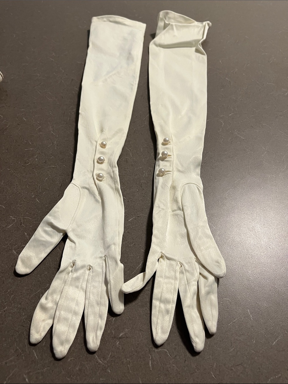Classic Women's Long Ivory Gloves with Pearl Buttons Sz 7 Made in Germany